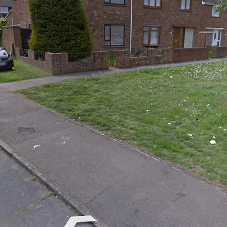 Peace And Love House Gravesend Exterior photo